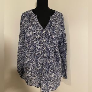 Old navy light long‎ sleeve top. XL